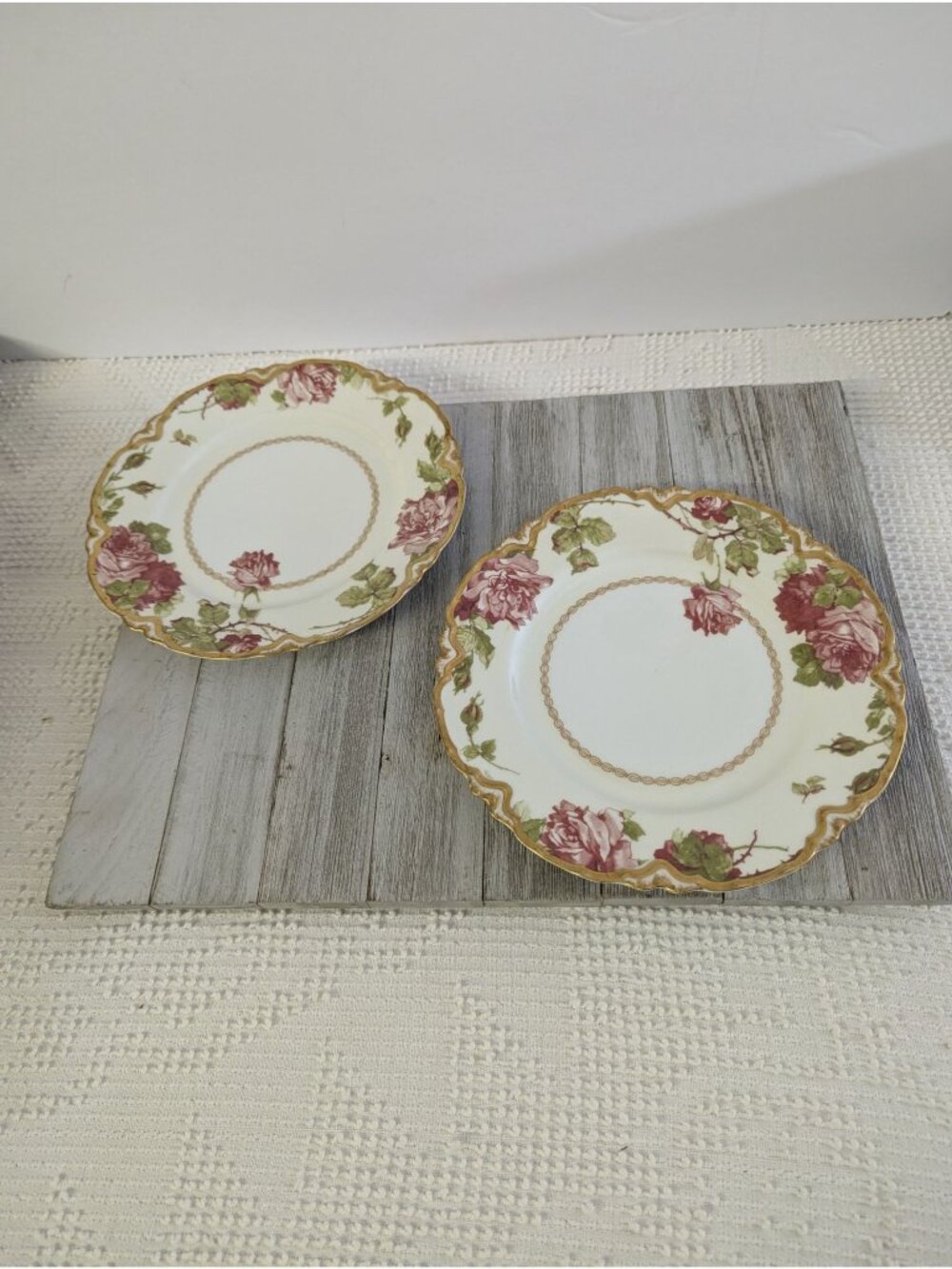 Vintage Haviland Set 2 Schleiger 65 Gold Trim Scallop Salad Luncheon Plates 8.5"